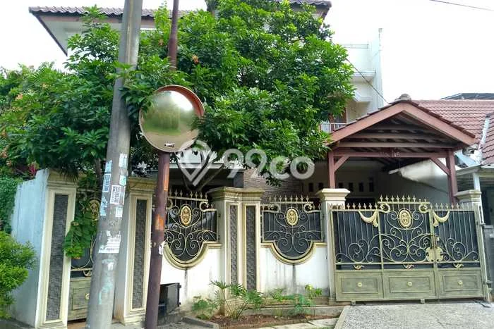 Rumah Elit Modern Tanpa Renovasi di BSD Griya Loka Tangerang Rumah Elit Modern Tanpa Renovasi di BSD Griya Loka Tangerang