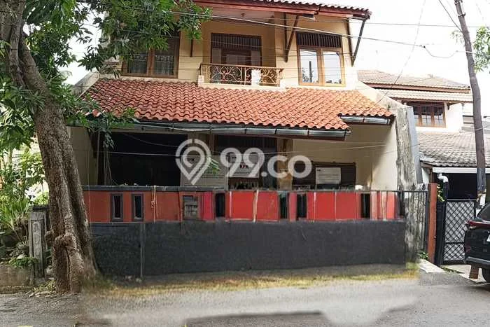 Rumah Strategis Minimalis Lb 205m2 di Pasar Minggu, Jakarta Selatan Rumah Strategis Minimalis Lb 205m2 di Pasar Minggu, Jakarta Selatan