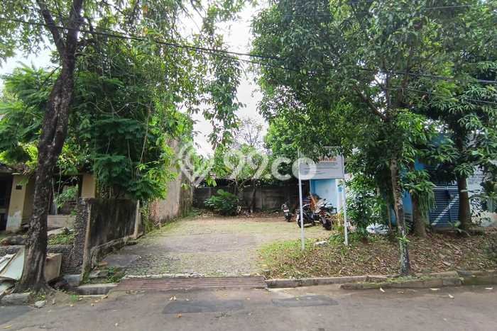 Lahan Dijual Lokasi Strategis di Tangerang Selatan dengan Luas 130m2 Lahan Dijual Lokasi Strategis di Tangerang Selatan dengan Luas 130m2