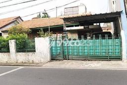 For Sale! Premium House LT 321m2 Desain Elegan di Jati Padang For Sale! Premium House LT 321m2 Desain Elegan di Jati Padang