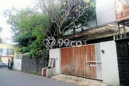 Rumah Luxury Modern Tanpa Renovasi di Pondok Labu Jakarta Selatan Rumah Luxury Modern Tanpa Renovasi di Pondok Labu Jakarta Selatan