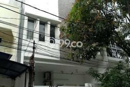Rumah Eksklusif Siap Huni LT 72m2 di Kelapa Gading, Jakarta Utara Rumah Eksklusif Siap Huni LT 72m2 di Kelapa Gading, Jakarta Utara