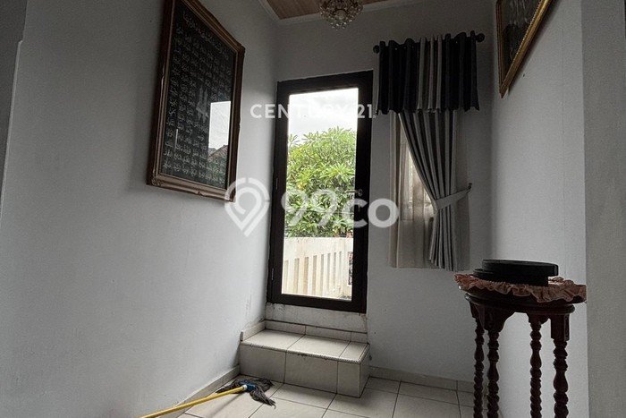 Rumah Luas Asri 3 KT Siap Pakai di Jatimelati Bekasi Rumah Luas Asri 3 KT Siap Pakai di Jatimelati Bekasi