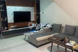 Lokasi strategis! Rumah siap pakai disewakan di Cakung LB 168m2 Lokasi strategis! Rumah siap pakai disewakan di Cakung LB 168m2