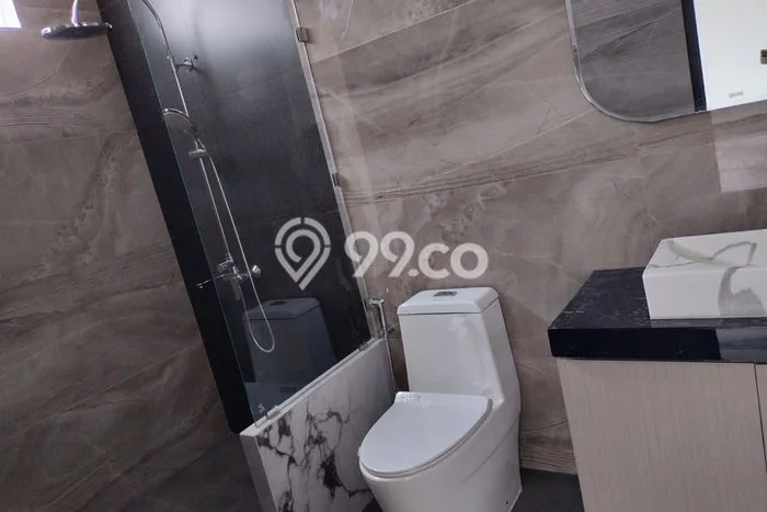 Rumah Luxury Modern Tanpa Renovasi di Araya Malang Rumah Luxury Modern Tanpa Renovasi di Araya Malang