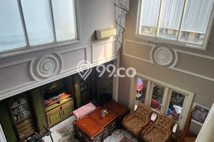 Jual Rumah Mewah Elegan Dengan View Cantik di Wisata Bukit Mas, Surabaya Jual Rumah Mewah Elegan Dengan View Cantik di Wisata Bukit Mas, Surabaya