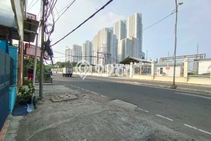 For Sale! Premium House LT 125m2 Desain Modern di Muara Karang For Sale! Premium House LT 125m2 Desain Modern di Muara Karang