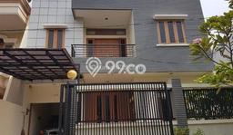 Rumah LT 191m² Akses Transportasi Umum di Kelapa Gading, Jakarta Utara Rumah LT 191m² Akses Transportasi Umum di Kelapa Gading, Jakarta Utara