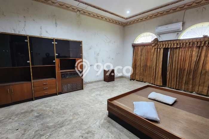 Jarang Ada! Rumah Sewa 5 Kamar Bagus Siap Huni Kayu Putih Jarang Ada! Rumah Sewa 5 Kamar Bagus Siap Huni Kayu Putih