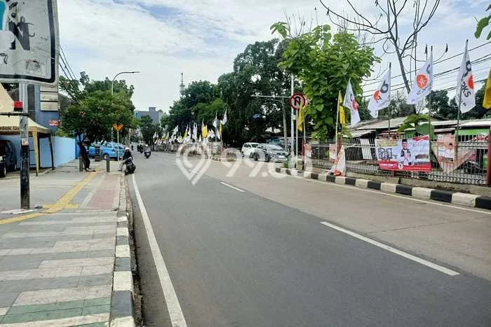 Ruko Kawasan Komersial Kawasan Kramat Jati, Luas 460m2m², Jalan Utama Ruko Kawasan Komersial Kawasan Kramat Jati, Luas 460m2m², Jalan Utama