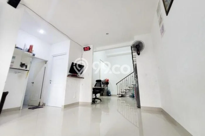 Rumah Strategis Minimalis Lb 83m2 di Curug, Tangerang Rumah Strategis Minimalis Lb 83m2 di Curug, Tangerang