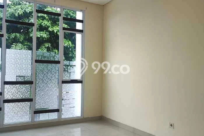 Rumah Kontrakan Jakarta Barat LT 108m2 LB 144m2 Area Green Lake City Rumah Kontrakan Jakarta Barat LT 108m2 LB 144m2 Area Green Lake City