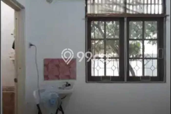 Jarang Ada! Rumah Sewa 4 Kamar Bagus Siap Huni Meruya Jarang Ada! Rumah Sewa 4 Kamar Bagus Siap Huni Meruya