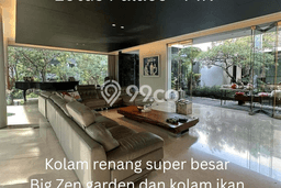 Rumah Eksklusif Dijual LT 1113m2 di Penjaringan, Jakarta Utara Rumah Eksklusif Dijual LT 1113m2 di Penjaringan, Jakarta Utara
