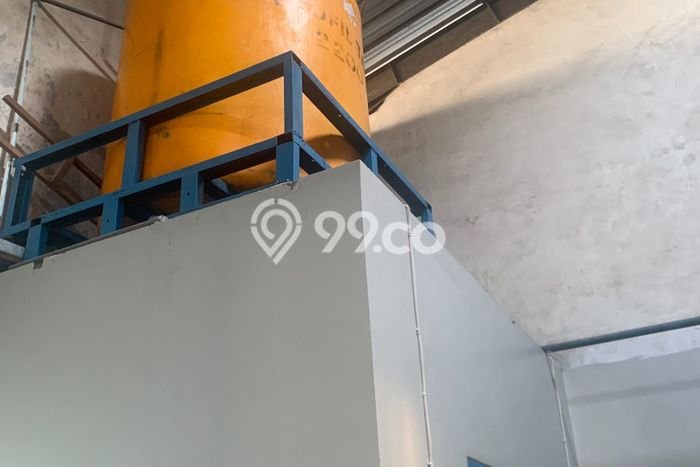 Unit Gudang Disewakan di Tangerang Kota di Area Ramai & Strategis Unit Gudang Disewakan di Tangerang Kota di Area Ramai & Strategis