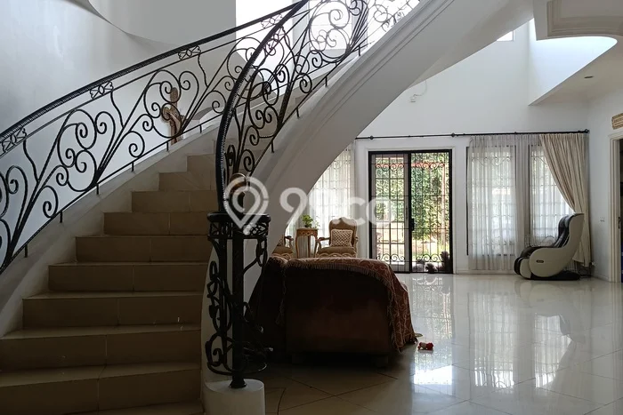 For Sale! Luxury House LT 510m2 Desain Modern di Lippo Karawaci For Sale! Luxury House LT 510m2 Desain Modern di Lippo Karawaci