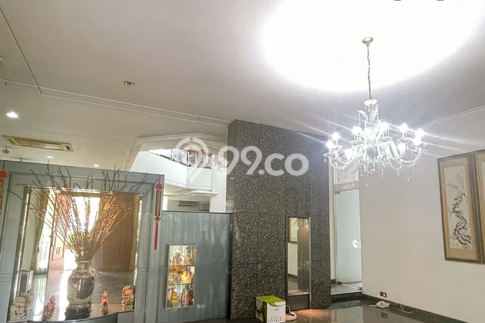Jarang Ada! Rumah Kontrakan 5 Kamar Nyaman Siap Huni Intercon Jarang Ada! Rumah Kontrakan 5 Kamar Nyaman Siap Huni Intercon