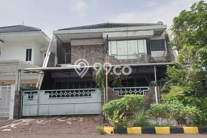 Jual Rumah Luas Elegan Dengan View Cantik di Intercon, Jakarta Barat Jual Rumah Luas Elegan Dengan View Cantik di Intercon, Jakarta Barat