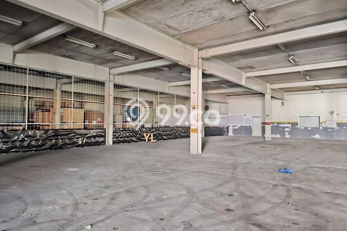 Disewakan Gudang di Kawasan Ramai Sunter Luas 5760m2 Disewakan Gudang di Kawasan Ramai Sunter Luas 5760m2