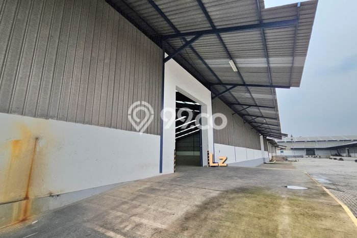 Gudang Disewa di Harapan Jaya, Bekasi, LT 2000m2 / LB 2000m2 Gudang Disewa di Harapan Jaya, Bekasi, LT 2000m2 / LB 2000m2
