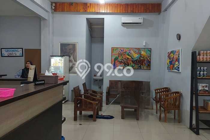 Disewakan Ruko di Kawasan Ramai Taman Galaxy Luas 350m2 Disewakan Ruko di Kawasan Ramai Taman Galaxy Luas 350m2