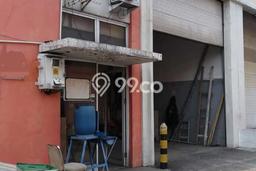 Dijual Gudang Kawasan Strategis di Cakung, Luas 180m², Jalan Raya Dijual Gudang Kawasan Strategis di Cakung, Luas 180m², Jalan Raya