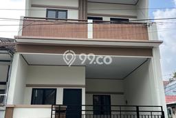 Dijual Hunian Rumah Nyaman 3 Kamar di Pejuang, Bekasi Dijual Hunian Rumah Nyaman 3 Kamar di Pejuang, Bekasi