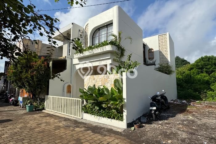 HARGA MENARIK! Vila di , Luas 100m2m², Kawasan Tenang dan aman HARGA MENARIK! Vila di , Luas 100m2m², Kawasan Tenang dan aman