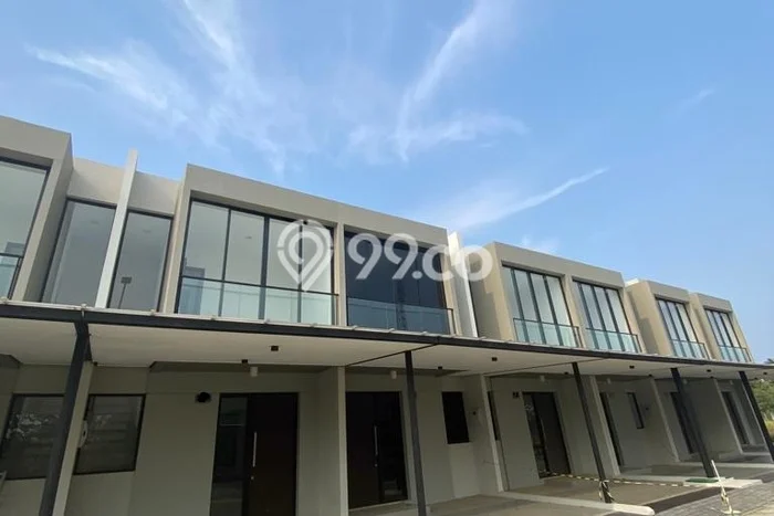 Rumah di Pantai Indah Kapuk 2, Dekat Pusat Kota, 2 KT, Luas 45m² Bangunan 87m² Rumah di Pantai Indah Kapuk 2, Dekat Pusat Kota, 2 KT, Luas 45m² Bangunan 87m²