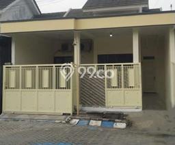 Dijual Rumah 2 Kamar Lokasi Ideal Nyaman dan Strategis di Sidoarjo Dijual Rumah 2 Kamar Lokasi Ideal Nyaman dan Strategis di Sidoarjo