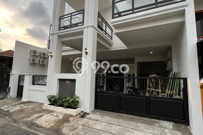 Dijual Segera Rumah Kost di Malang Kota, Malang 25 Kamar Dijual Segera Rumah Kost di Malang Kota, Malang 25 Kamar
