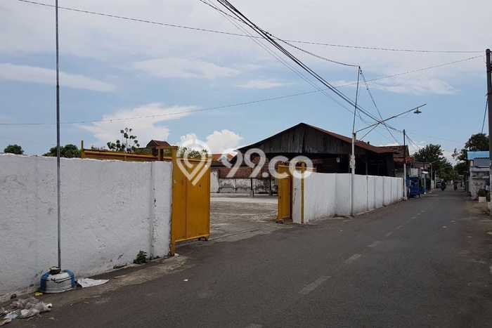 Gudang Paling Dicari LB 1009m2 Dijual di Sedati Gudang Paling Dicari LB 1009m2 Dijual di Sedati
