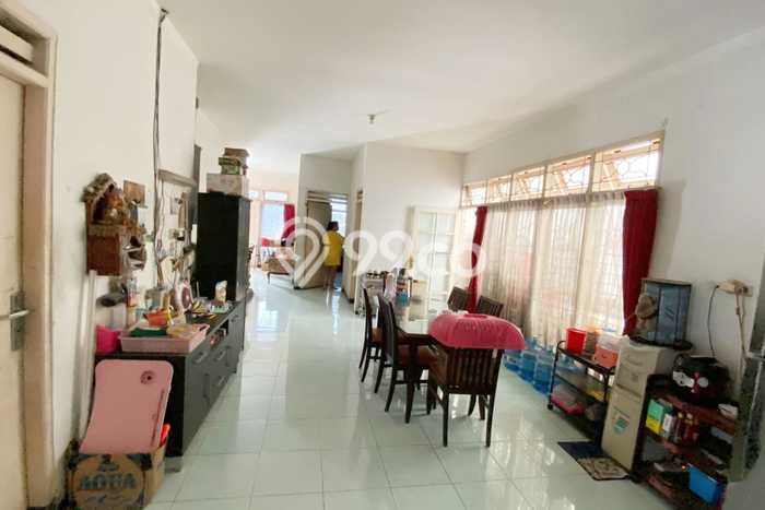 For Sale! Luxury House LT 331m2 Desain Elegan di Wonorejo For Sale! Luxury House LT 331m2 Desain Elegan di Wonorejo