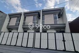 Rumah Modern 4 KT di Surabaya Kota Surabaya Rumah Modern 4 KT di Surabaya Kota Surabaya