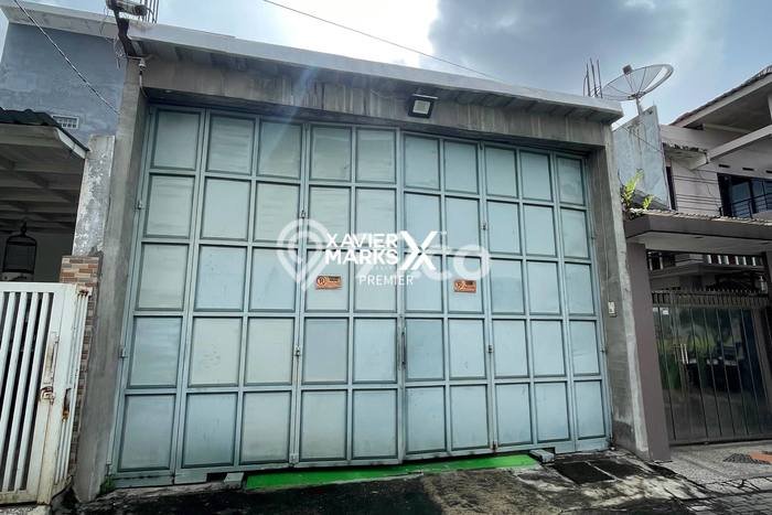 Komersial Dijual di Prime Area Malang Luas 335m2 Komersial Dijual di Prime Area Malang Luas 335m2
