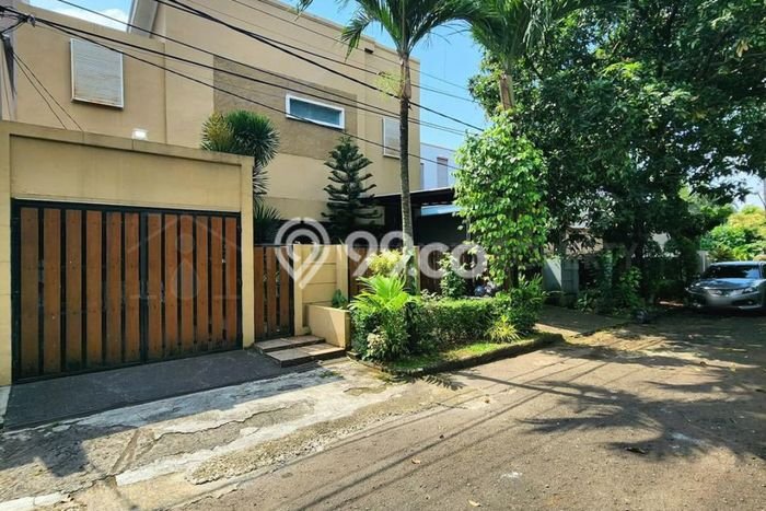 Hunian Mewah LB 600m2 Siap Huni Desain Elegan di Sektor 3 - Bintaro, Tangerang Selatan Hunian Mewah LB 600m2 Siap Huni Desain Elegan di Sektor 3 - Bintaro, Tangerang Selatan