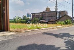 Jarang Ada! Tanah di Banguntapan Punya Luas 1369m2 SHM Jarang Ada! Tanah di Banguntapan Punya Luas 1369m2 SHM