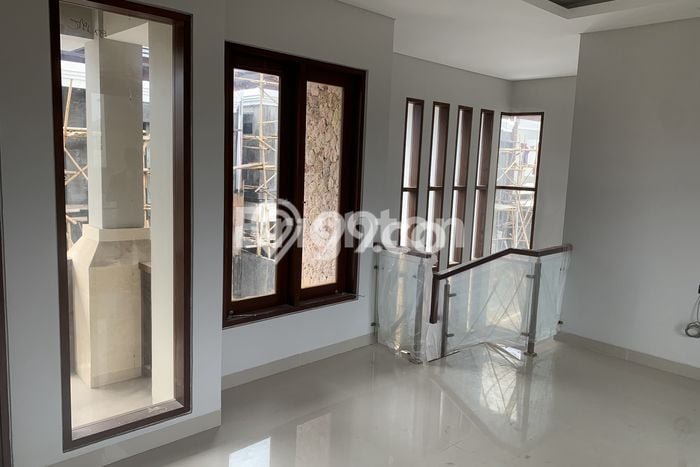 PROMO TERBATAS! Rumah Premium di Denpasar Timur, Denpasar, LT 210m2m² Bangunan 215m2m² PROMO TERBATAS! Rumah Premium di Denpasar Timur, Denpasar, LT 210m2m² Bangunan 215m2m²