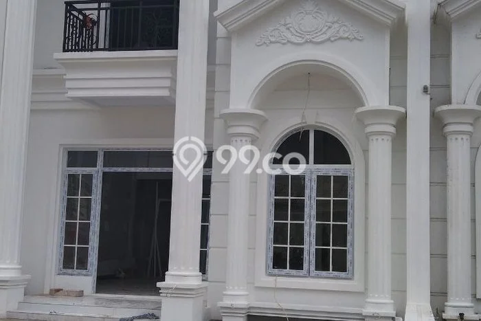 For Sale Rumah 3 Kamar Lokasi Strategis Bagus dan Strategis di Ciracas For Sale Rumah 3 Kamar Lokasi Strategis Bagus dan Strategis di Ciracas
