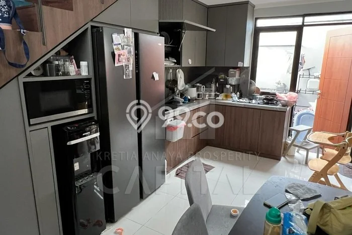 Rumah Luas Asri 2 KT Siap Pakai di Pasteur Bandung Rumah Luas Asri 2 KT Siap Pakai di Pasteur Bandung