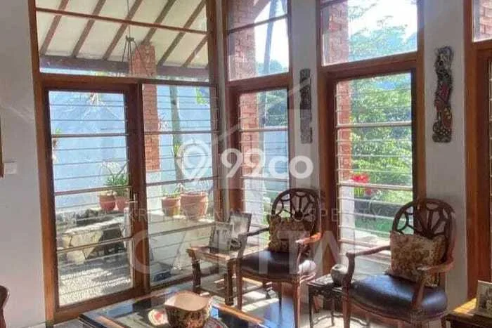Dijual Rumah Premium dengan Fasilitas Sekitar Lengkap di Coblong, Bandung Dijual Rumah Premium dengan Fasilitas Sekitar Lengkap di Coblong, Bandung