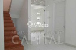 Rumah Modern 6 Kamar LT 144m2 di Kopo Rumah Modern 6 Kamar LT 144m2 di Kopo