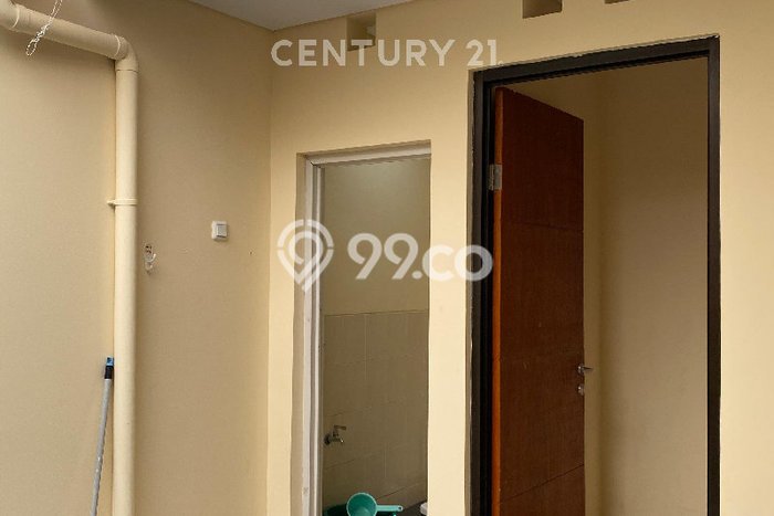 Rumah Strategis Minimalis Lb 105m2 di Bekasi Barat, Bekasi Rumah Strategis Minimalis Lb 105m2 di Bekasi Barat, Bekasi