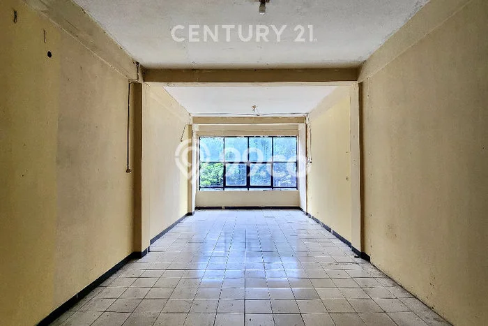 Ruko Bagus Dijual LB 240m2 Lokasi Strategis Jakarta Timur Area Cocok untuk Berbisnis Ruko Bagus Dijual LB 240m2 Lokasi Strategis Jakarta Timur Area Cocok untuk Berbisnis