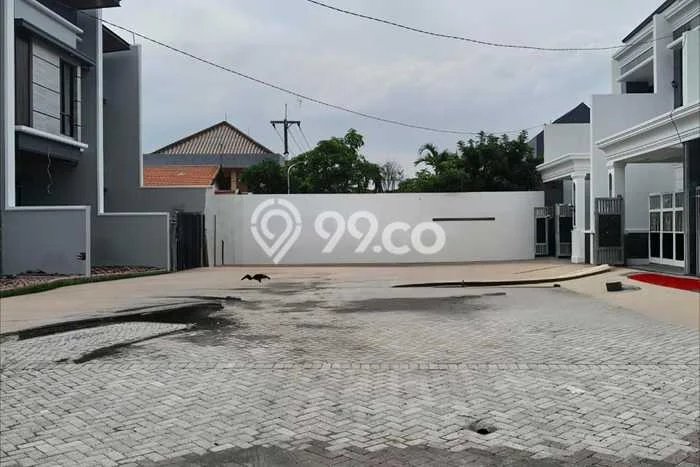 Jual Rumah Favorit Siap Huni LB 135m2 di Sukolilo, Surabaya Jual Rumah Favorit Siap Huni LB 135m2 di Sukolilo, Surabaya