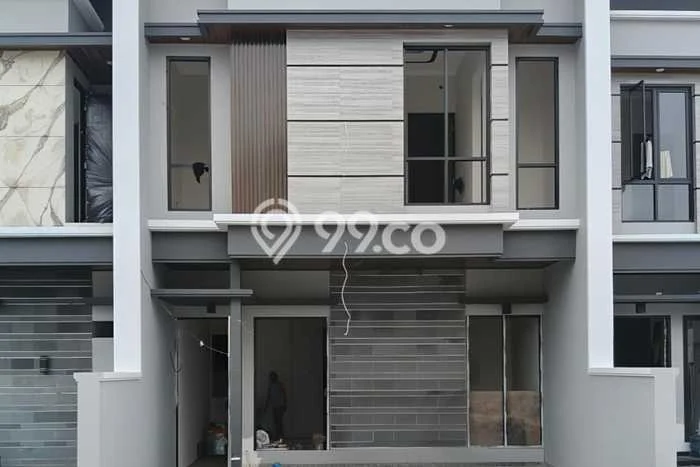 Jual Rumah Favorit Siap Huni LB 135m2 di Sukolilo, Surabaya Jual Rumah Favorit Siap Huni LB 135m2 di Sukolilo, Surabaya