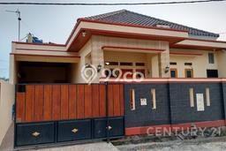 For Sale Rumah 3 Kamar Lokasi Ideal Bagus dan Strategis di Cipocok Jaya For Sale Rumah 3 Kamar Lokasi Ideal Bagus dan Strategis di Cipocok Jaya
