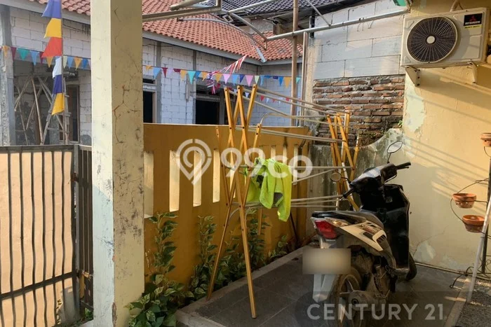 SIAP HUNI! Rumah Asri area Serang Timur, LT 72m² LB 144m² SIAP HUNI! Rumah Asri area Serang Timur, LT 72m² LB 144m²