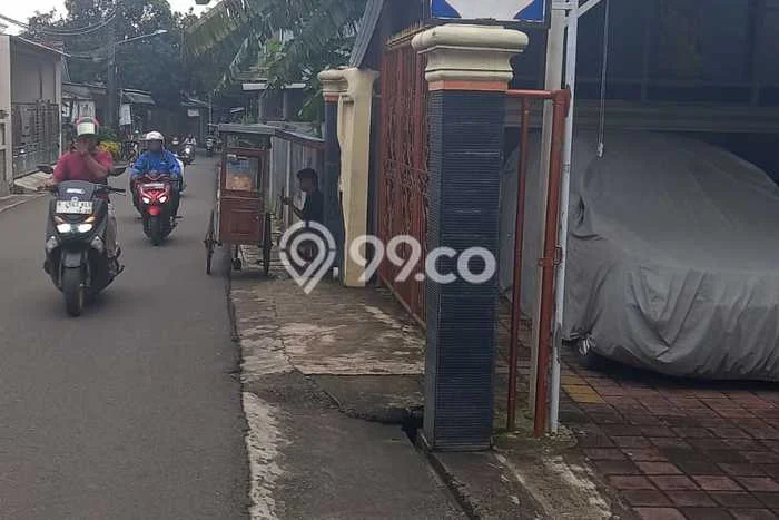 Gudang untuk Disewa di Pusat Bekasi Luas Bangunan 600m2 Gudang untuk Disewa di Pusat Bekasi Luas Bangunan 600m2