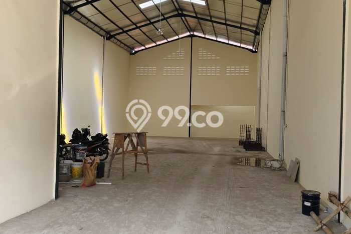 Gudang Area Bisnis Kawasan Teluk Naga, Luas 588m², Siap Operasional Gudang Area Bisnis Kawasan Teluk Naga, Luas 588m², Siap Operasional